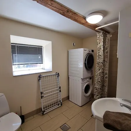 Rytterstuen - Velindrettet, Praktisk Og Perfekt Til Handvaerkere Helsinge