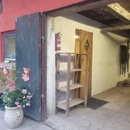 Rytterstuen - Velindrettet, Praktisk Og Perfekt Til Handvaerkere * Helsinge